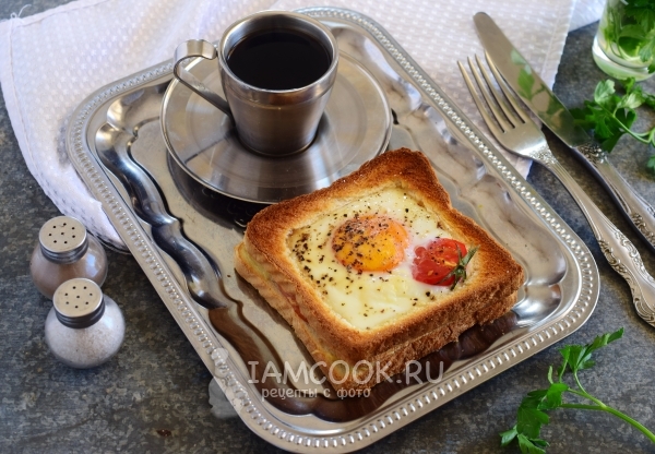 Рецепт яйца в хлебе в духовке