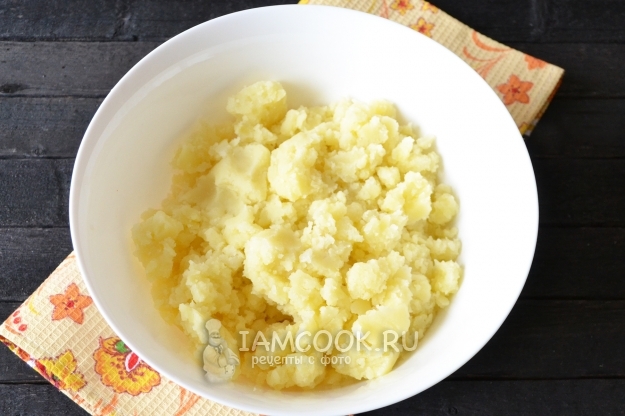 Размять картофельное пюре