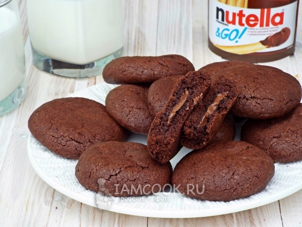 Шоколадное печенье с начинкой из Нутеллы — рецепт с фото пошагово