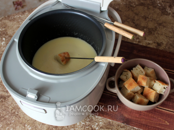 Фондю в мультиварке (сырное) — рецепт с фото пошагово