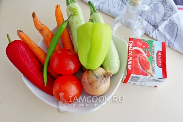 Ингредиенты для овощного томатного супа