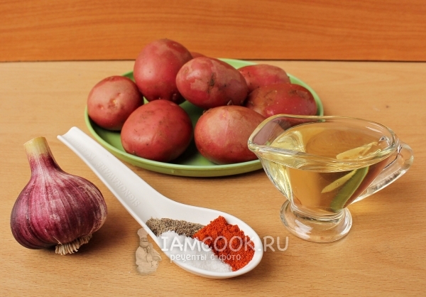 Ингредиенты для картофеля с хрустящей корочкой в духовке