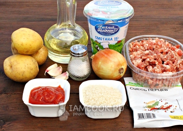 Ингредиенты для тефтелей с картошкой в духовке