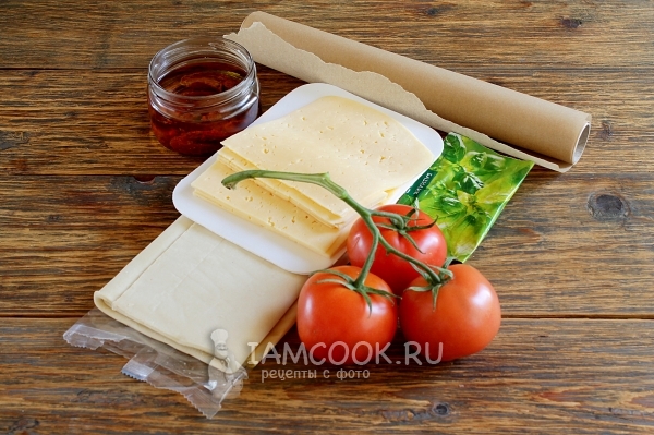 Ингредиенты для пирога с помидорами и сыром