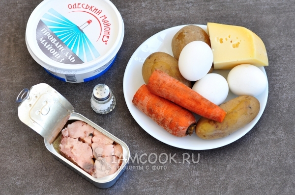 Ингредиенты для салата «Мимоза» с печенью трески