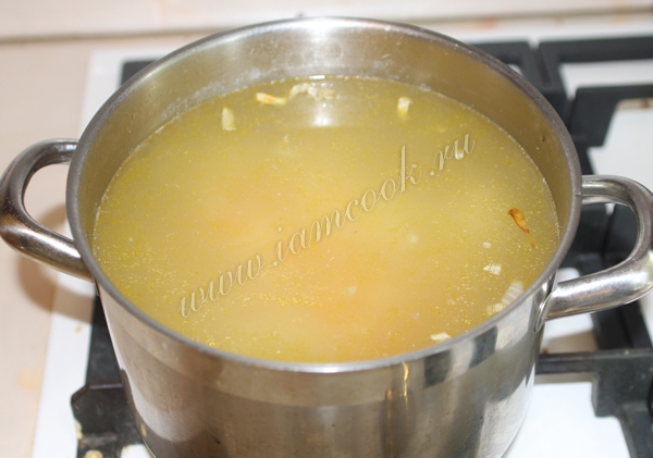 Куриный суп из брокколи и цветной капусты рецепт