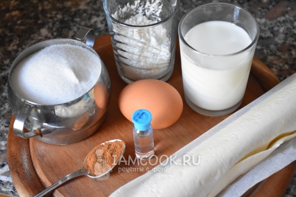 Ингредиенты для пирога с молочным кремом и корицей