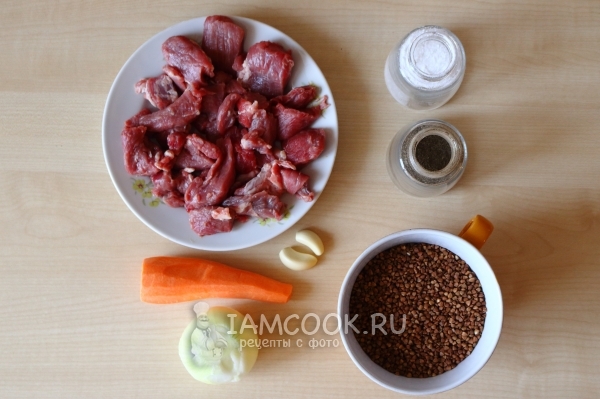 Ингредиенты для плова из гречки с мясом