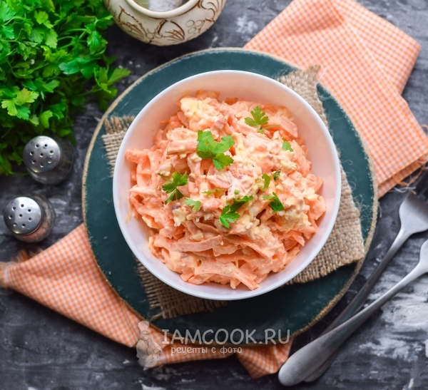 Рецепт салата «Рыжик» с морковью и сыром