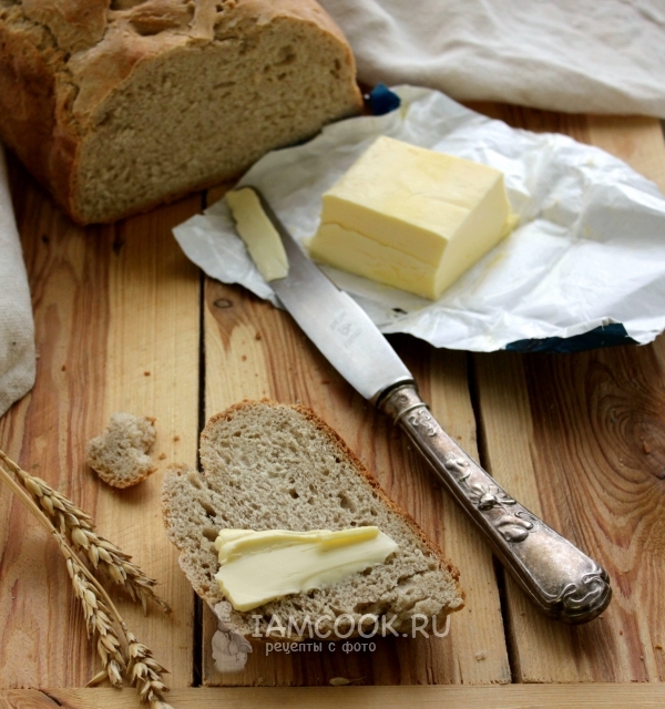 Намазать хлеб маслом