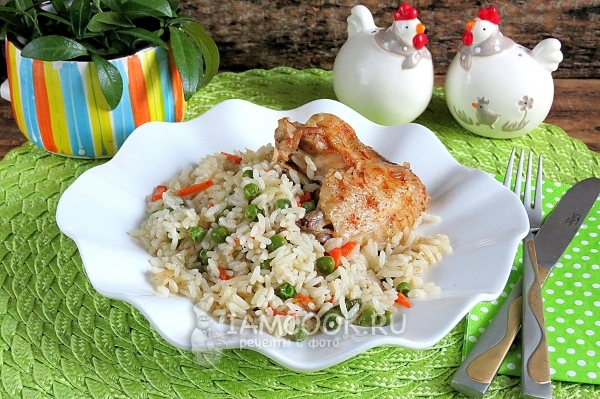 Рецепт курицы с рисом и зеленым горошком в духовке