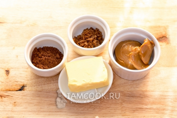 Ингредиенты для шоколадного соуса на вареной сгущенке