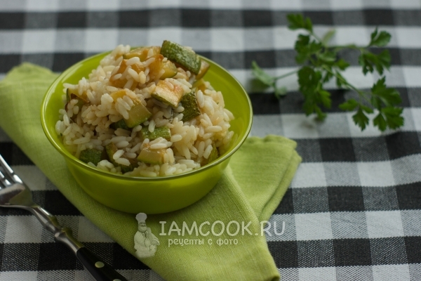 Рецепт тушеных кабачков с рисом