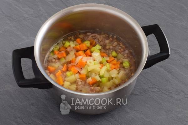 Ингредиенты для приготовления овощного детского супа