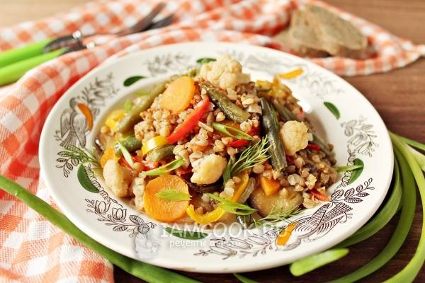 Салат с гречкой и овощами на зиму «Обжорка»