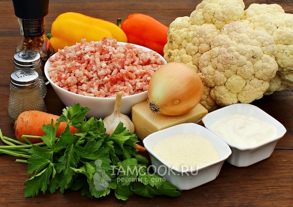 Ингредиенты для овощной запеканки с фаршем в духовке