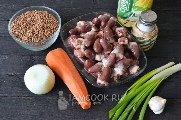 Ингредиенты для приготовления куриных сердечек с гречкой в мультиварке
