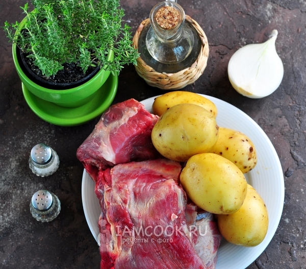 Ингредиенты для говяжьих ребрышек с картошкой в духовке
