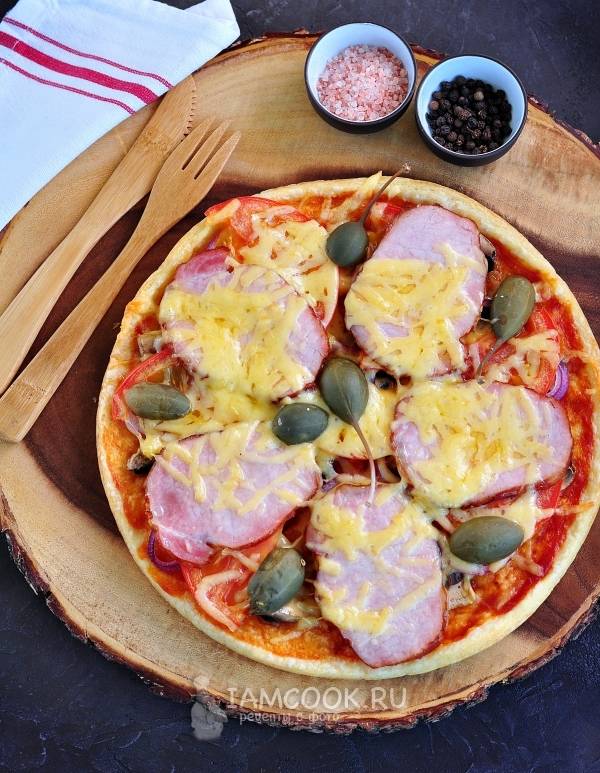 Пицца из слоеного теста в духовке – 10 рецептов в домашних условиях с пошаговыми фото