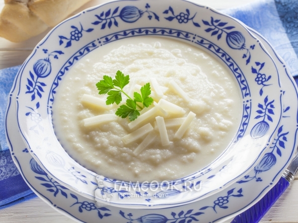 Сырный суп с цветной капустой - рецепт с фото