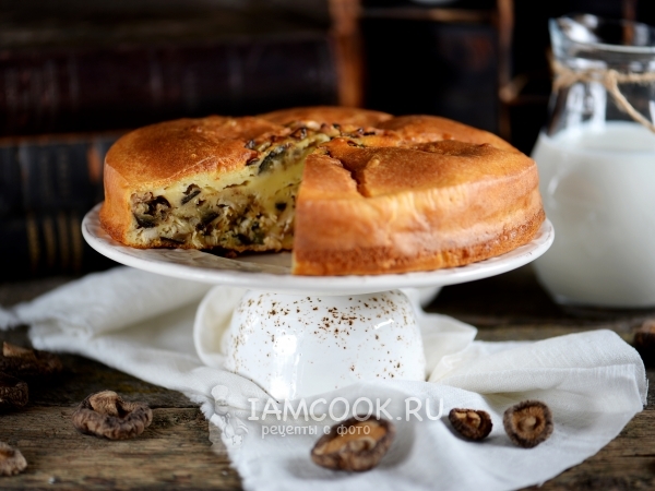 Лоранский пирог с курицей и грибами