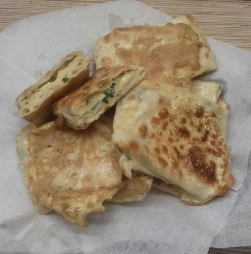 Конвертики из лаваша с сыром и зеленью — рецепт с фото пошагово