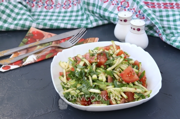 Рецепт салата из кабачков, помидоров и щавеля