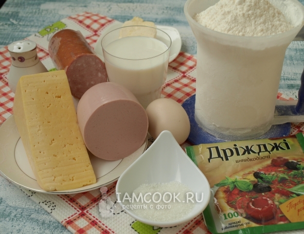 Ингредиенты для пирожков с колбасой и сыром