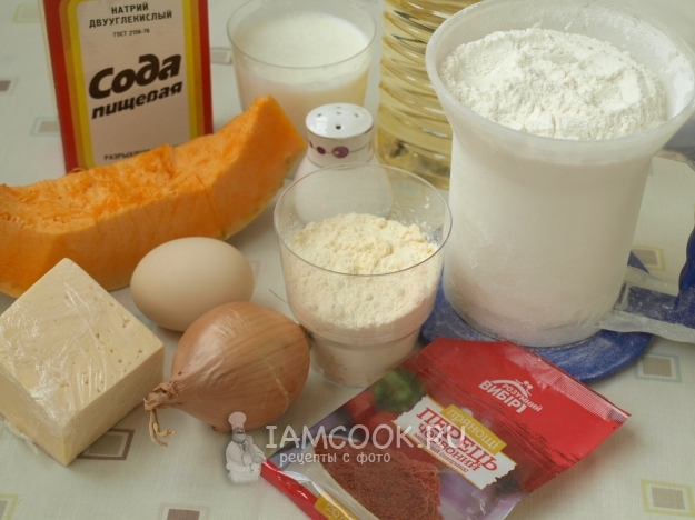 Ингредиенты для оладий из тыквы с сыром