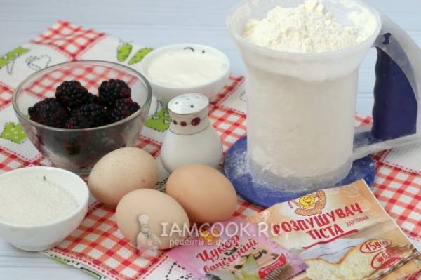Пирог с замороженной ежевикой рецепт с фото