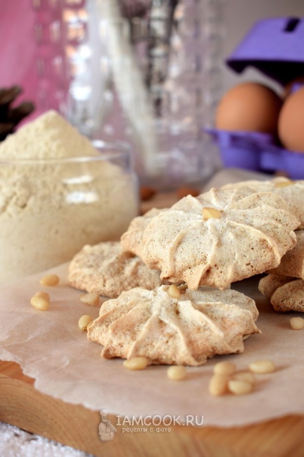 Фото белково-орехового печенья с кедровой мукой