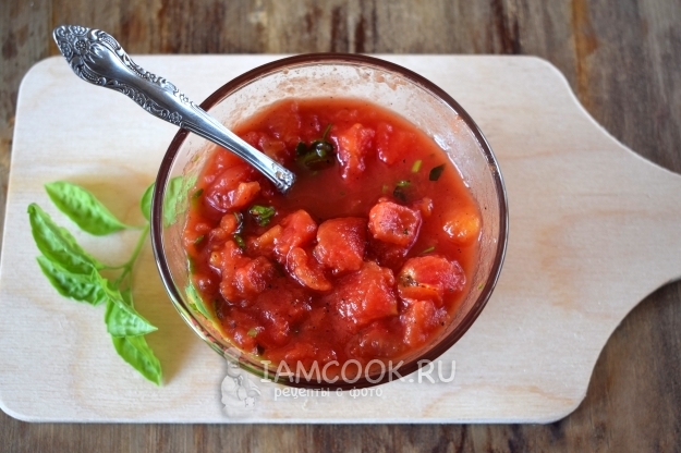 Приготовить томатный соус