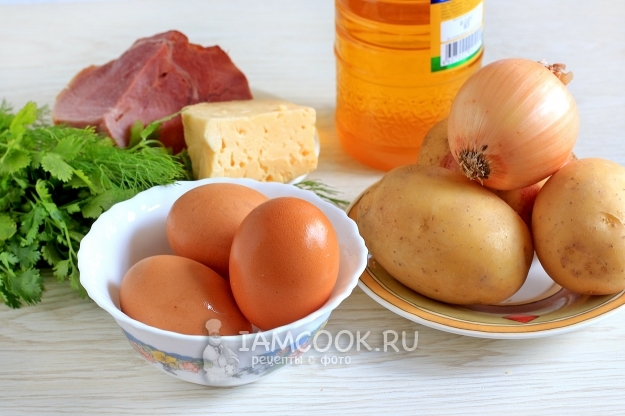 Ингредиенты для фриттаты с картофелем и ветчиной