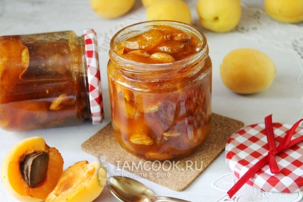 Рецепт абрикосового варенья с ядрышками на зиму