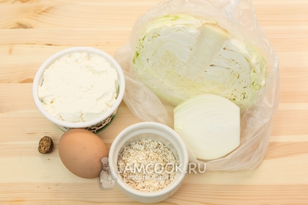 Ингредиенты для сырников с капустой на пару