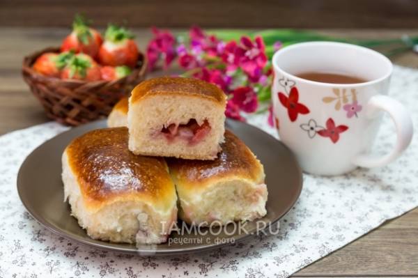 Пирожки с клубникой жареные рецепт с фото, как приготовить на centerforstrategy.ru