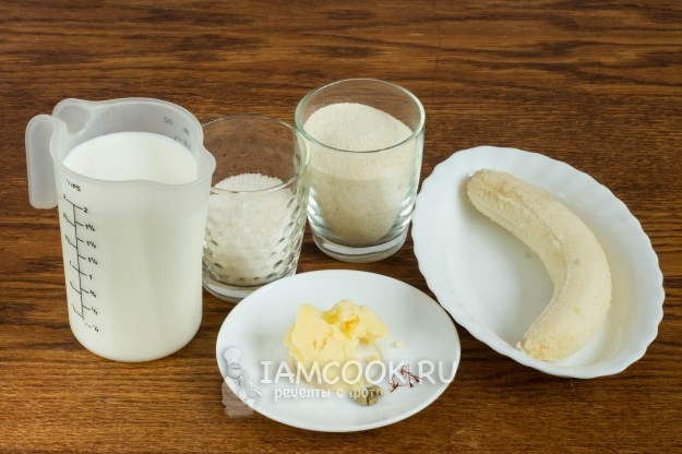 Ингредиенты для манной каши с бананом