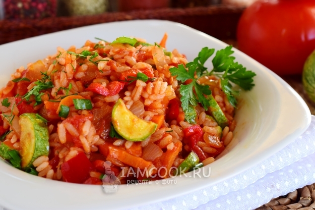 Рецепт тушеных кабачков с рисом и овощами