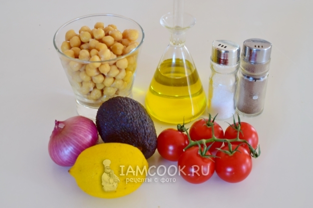 Ингредиенты для салата с нутом, авокадо и помидорами черри