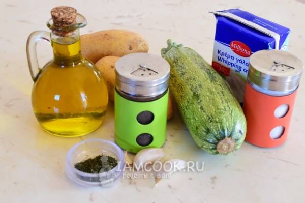 Изумительно вкусно. Простой рецепт кабачков, тушенных в сливках