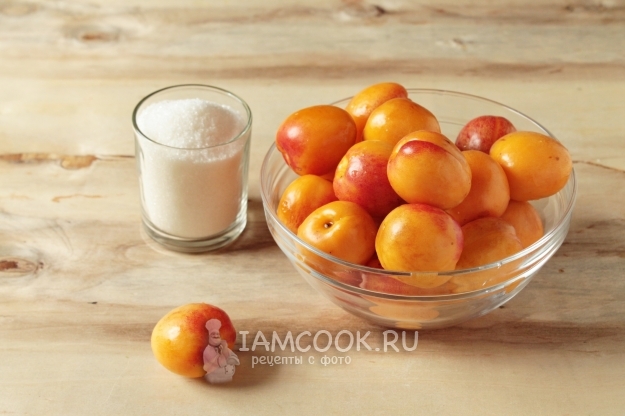 Ингредиенты для абрикосового сока с мякотью на зиму через соковыжималку
