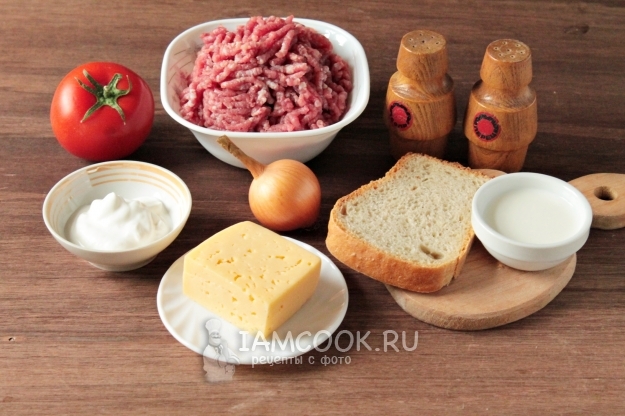 Ингредиенты для котлет с помидорами и сыром в духовке