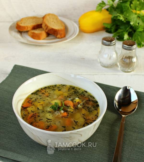 Суп с крабовыми палочками и кукурузой