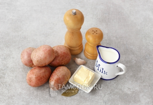 Ингредиенты для толченки (толченой картошки) с молоком