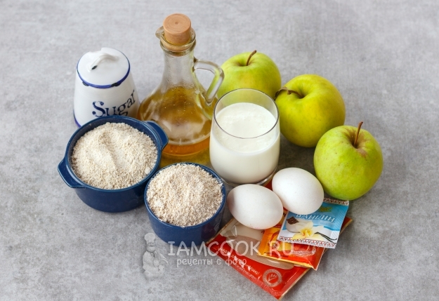 Ингредиенты для жареных яблок в тесте
