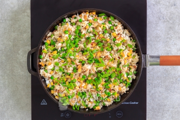 Рецепт риса с кукурузой и зеленым горошком