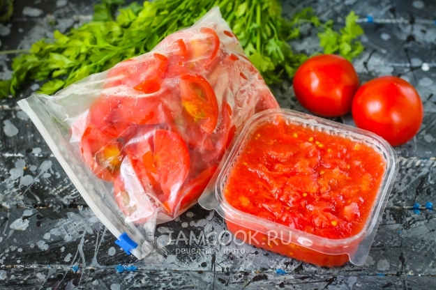 Рецепт заморозки помидоров на зиму ломтиками и в пюре