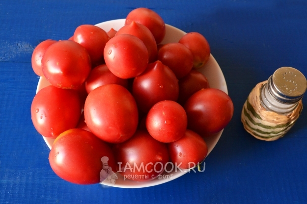 Ингредиенты для томатного пюре через мясорубку на зиму на скорую руку