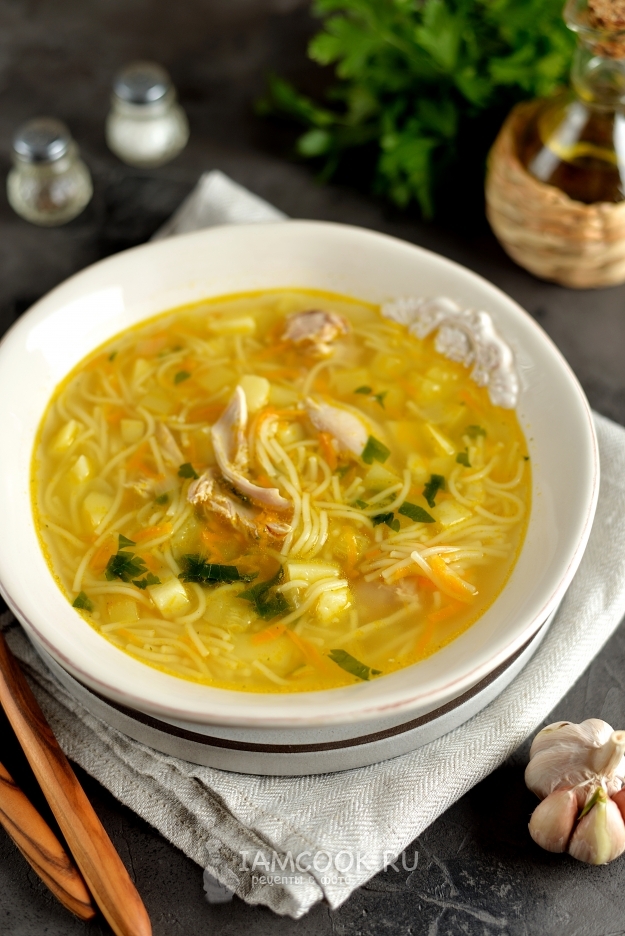 Рецепт куриного супа с кабачком и вермишелью
