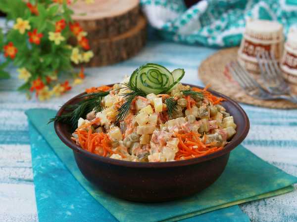 Слоеный грибной салат с колбасой и морковью по-корейски рецепт – Европейская кухня: Салаты. «Еда»